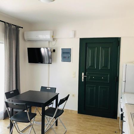 Ionian White Apartments Lefkáda Eksteriør billede