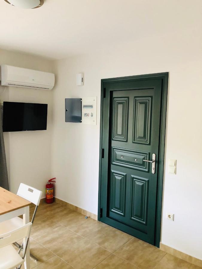 Ionian White Apartments Lefkáda Eksteriør billede