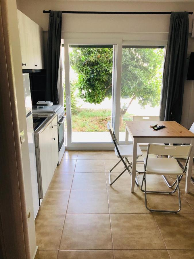 Ionian White Apartments Lefkáda Eksteriør billede