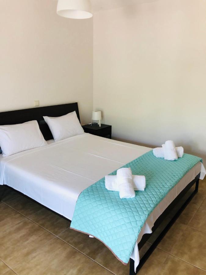 Ionian White Apartments Lefkáda Eksteriør billede