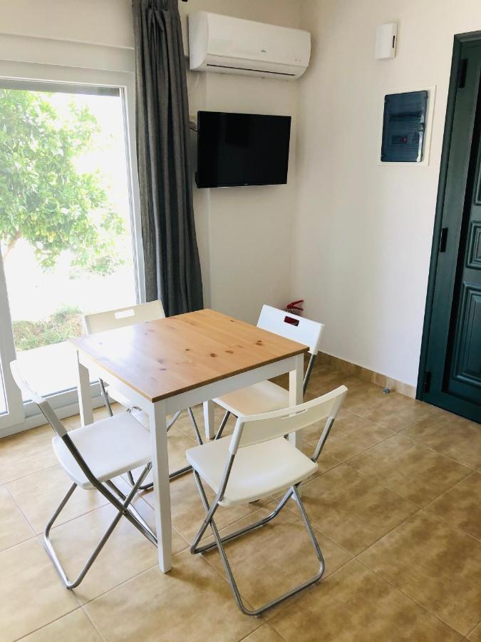 Ionian White Apartments Lefkáda Eksteriør billede